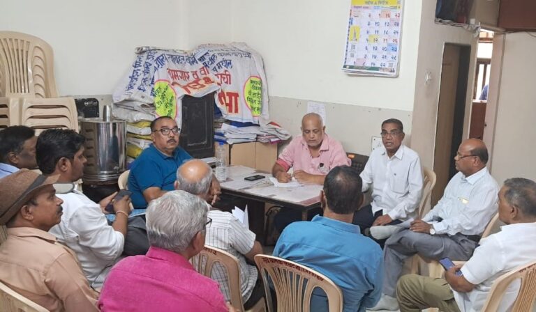 निर्णायक लढ्यासाठी गिरणी कामगार एकजूट सज्ज  – ६ मार्चला मंत्रालयावर धडक मोर्चा